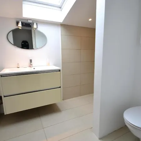 Casa vacanze Four-bedroom Holiday In